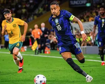 Raphinha é cortado da Seleção Brasileira após desconforto