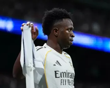 Real Madrid reclama de falta de critério em faltas contra Vini