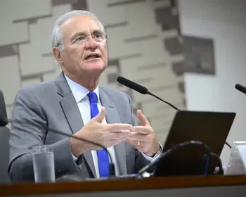 Renan conversa com presidente do Senado e cobra investigação completa do Banco Master