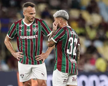 Renê sente dores no tornozelo e vira dúvida no Fluminense para enfrentar o Coritiba
