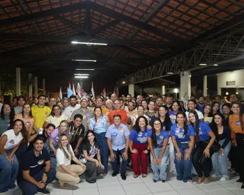 Samyra do Basto percorre seis municípios e reúne apoiadores em Arapiraca