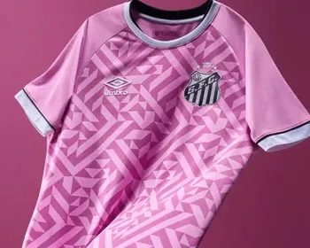 Santos lança camisa especial para Outubro Rosa