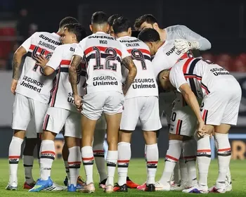 São Paulo perde titular para clássico contra o Santos pelo Brasileirão