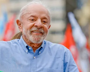 TSE decide que Globo não poderá exibir púlpito vazio de Lula em debate