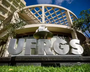UFRGS abre concurso com salários de até R$ 13,7 mil