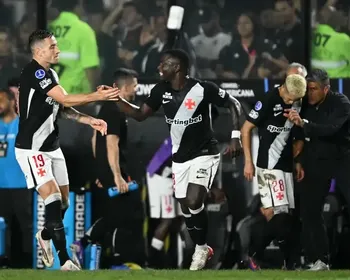 Vasco vence o Independiente Santa Fe e avança para a semifinal da Sul-Americana
