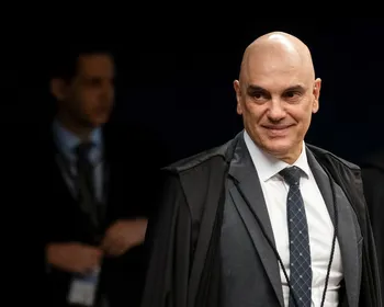 Vorcaro emitiu cartões com limite de R$ 300 mil para filhos de Moraes