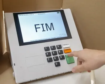 Voto em candidato irregular pode ser anulado, mesmo com nome na urna