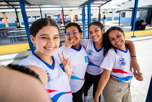 
				Alagoas avança 23 posições e assume liderança nacional na avaliação da Educação, aponta estudo
			
			