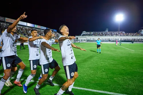 
				Assista aos melhores momentos: ASA vence Gama e se aproxima da final da Série D: 2 a 0
			
			