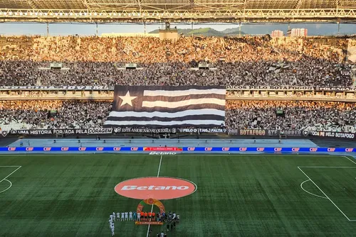 
				Botafogo vende ingressos a R$ 5 e tenta lotar Nilton Santos por reação na Sula
			
			