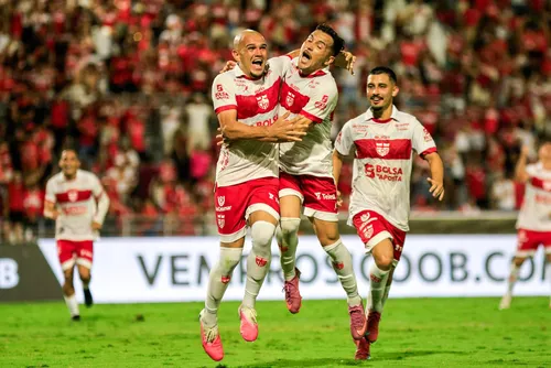 
				CRB anuncia volante Anderson Dias como novo reforço para a sequência da Série B
			
			