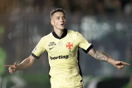 
				Corinthians ultrapassa Vasco e aumenta risco de rebaixamento
			
			