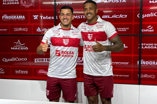 
				CRB mantém destaques e ganha força no fim da Série B
			
			