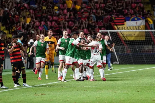 
				Em momento instável, Sport encara o CRB sob pressão e com longo tabu
			
			