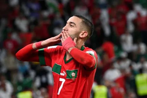 
				Ex-Chelsea, Ziyech chega a acordo com o Botafogo e se despede do Casablanca
			
			