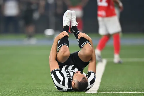 
				Exposição, arbitragem e erros: a eliminação do Botafogo na Sul-Americana
			
			