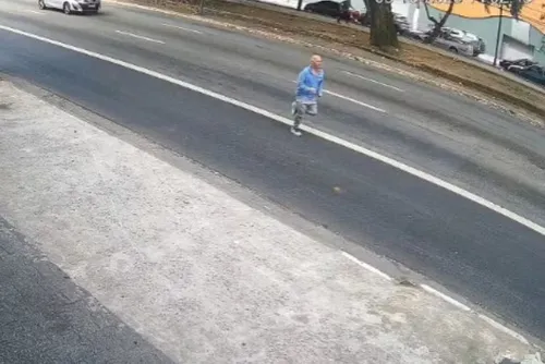 
				Jornalista passa mal e morre após correr atrás de bandidos
			
			