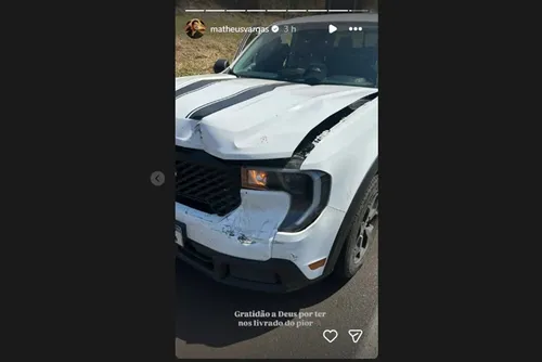 
				Matheus Vargas, irmão de Zé Felipe, mostra carro após acidente; veja foto!
			
			