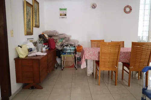 
				Fiscalização encontra irregularidades em abrigos para idosos; veja fotos e vídeo
			
			