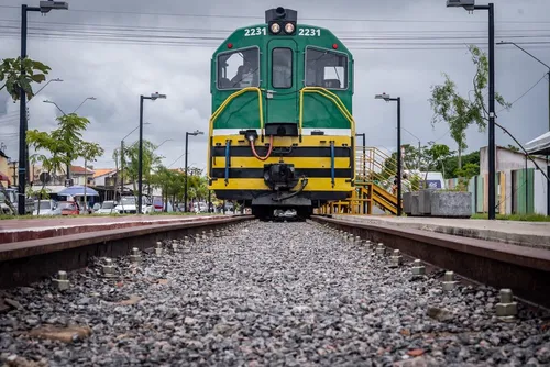 
				Ministro dos Transportes acompanha teste operacional do VLT de Arapiraca
			
			