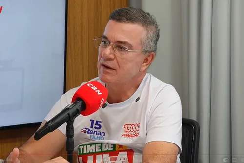 
				Presidente do PT: “Lula aqui em Alagoas é Renan Filho; Renan é Lula”
			
			