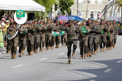 
				Presidente do TJAL representa governador de AL no desfile de 7 de Setembro
			
			