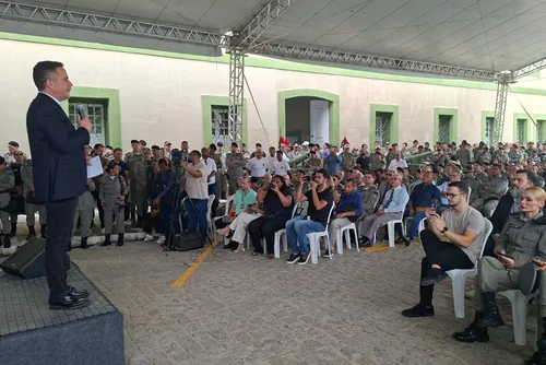 
				Quartel-Geral da PM é reinaugurado após reforma em prédio histórico de Alagoas
			
			