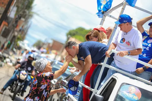 
				Renan Filho acelera campanha com caravana por quatro cidades: “Vamos fazer mais ainda”
			
			