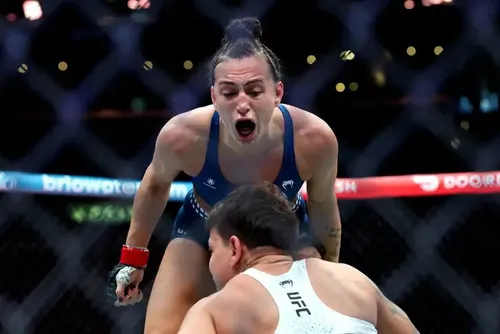 
				UFC 331: veja como foram os brasileiros no card preliminar
			
			