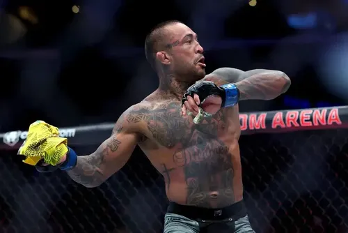 
				UFC 331: veja como foram os brasileiros no card preliminar
			
			