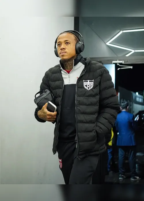
				FAF repudia racismo contra Luizão durante partida do CRB na Série B
			
			