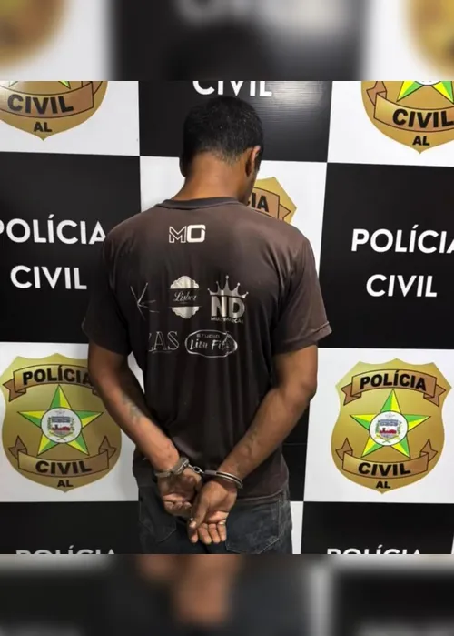 
				Preso em Canapi, 'Conde Drácula' ameaçava beber o sangue da mãe e da irmã
			
			