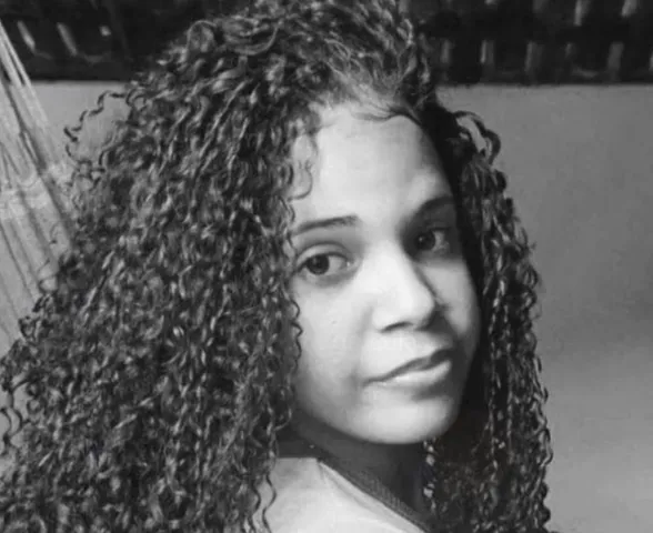 Adolescente é achada morta e com sinais de violência dentro de casa em AL