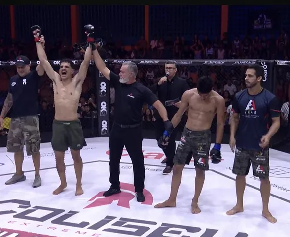 Adriel Kalel vence primeira luta do Coliseu na Comunidade