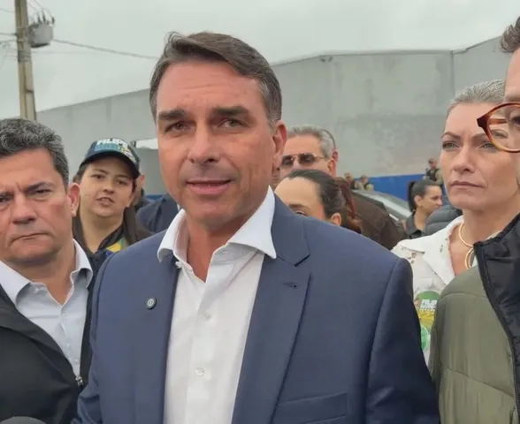 Entenda polêmica envolvendo Flávio Bolsonaro e Nossa Senhora Aparecida