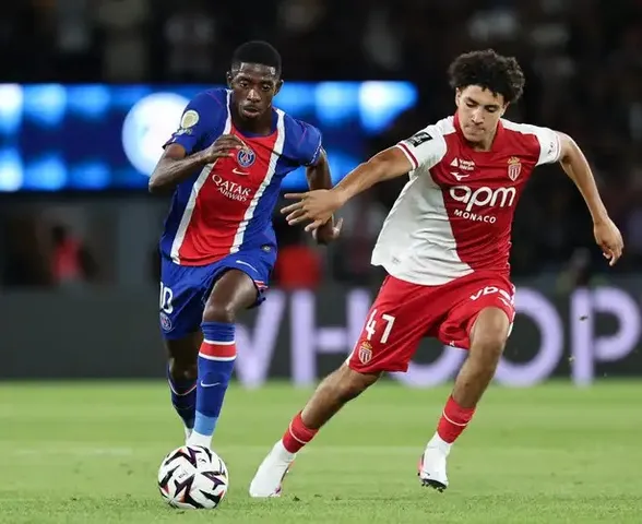 Filipe Luís 'se vinga', Monaco vence o PSG e assume liderança do Campeonato Francês
