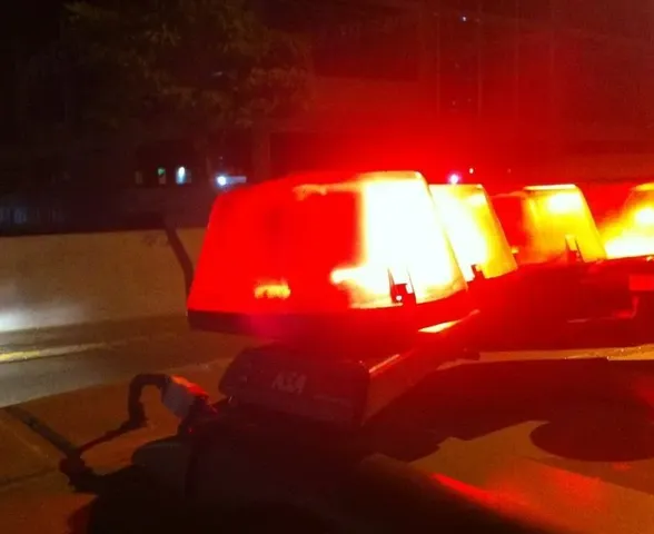Perseguição após roubo em loja termina com quatro presos no Benedito Bentes