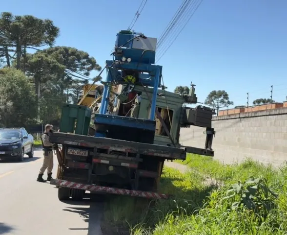 Idoso de 67 anos morre após ser atingido por peça que se soltou de caminhão