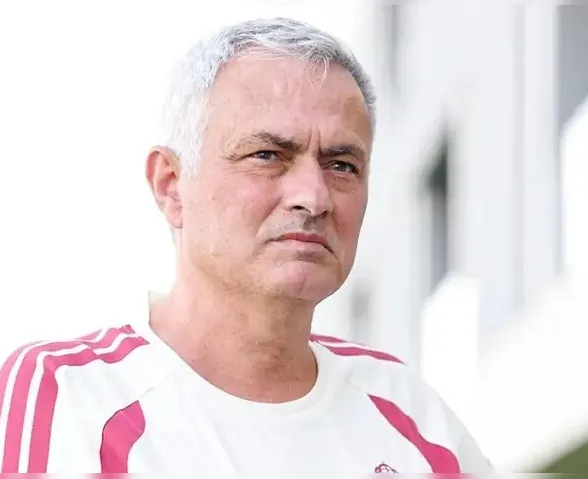 José Mourinho minimiza acerto de Rodri com o Barcelona