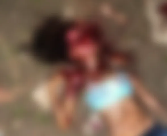 Mulher é encontrada morta com lesões na cabeça em terreno no Benedito Bentes