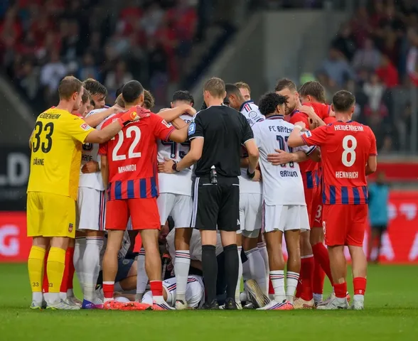 Musiala desmaia novamente durante amistoso do Bayern contra Heidenheim