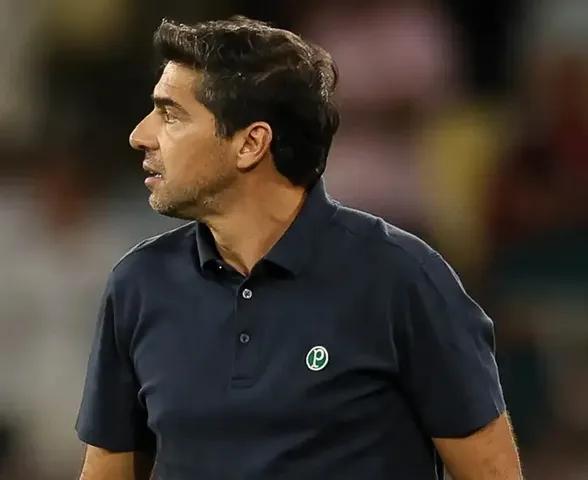 Palmeiras vai recorrer de punição a Abel e mira efeito suspensivo