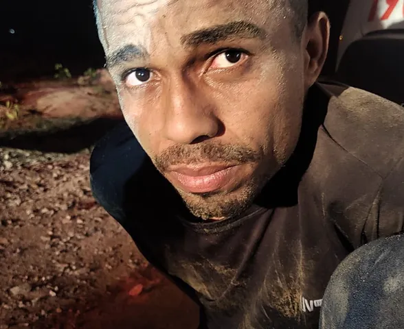 Perseguição após homicídio termina em capotamento e deixa um morto em Ipioca
