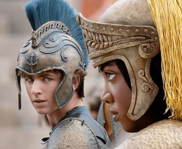 Série de ‘Percy Jackson’ vai para outro streaming antes da estreia da 3ª temporada