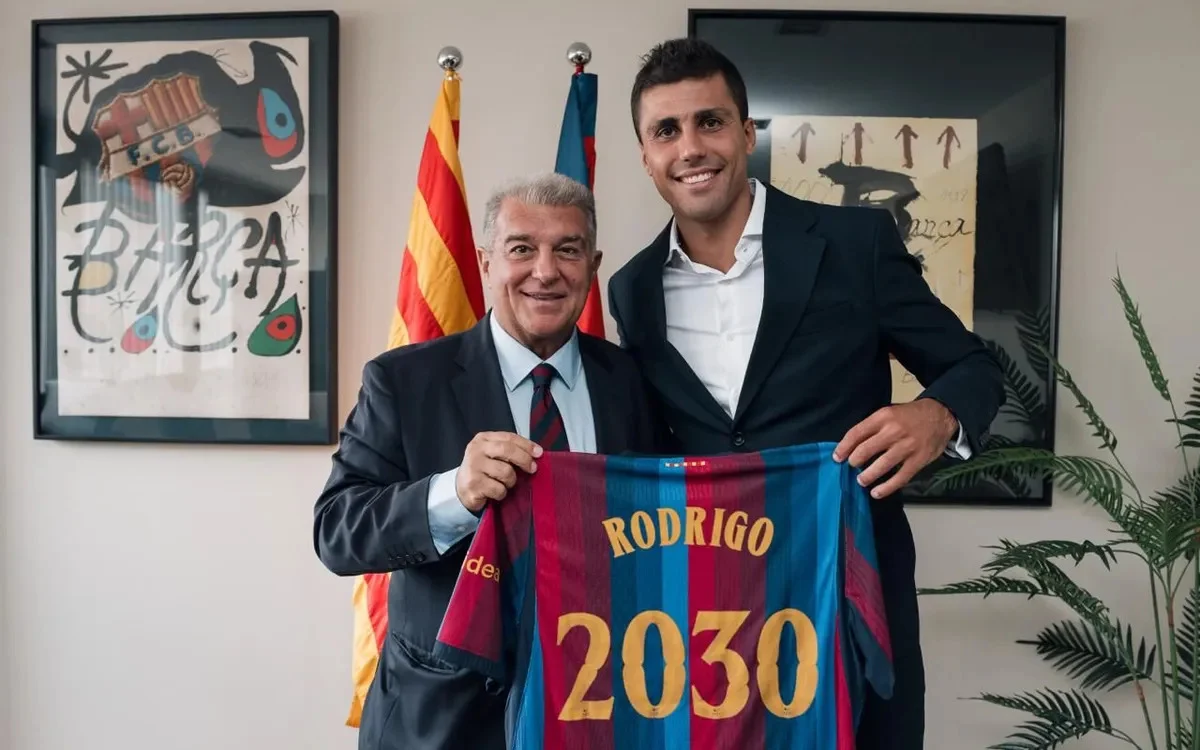 Campeão da Copa, Rodri é anunciado como reforço do Barcelona