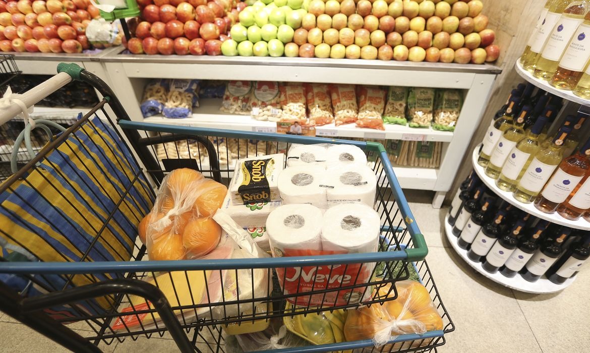 Cesta básica em Maceió sobe 1,43% e chega a R$ 627,45 em agosto