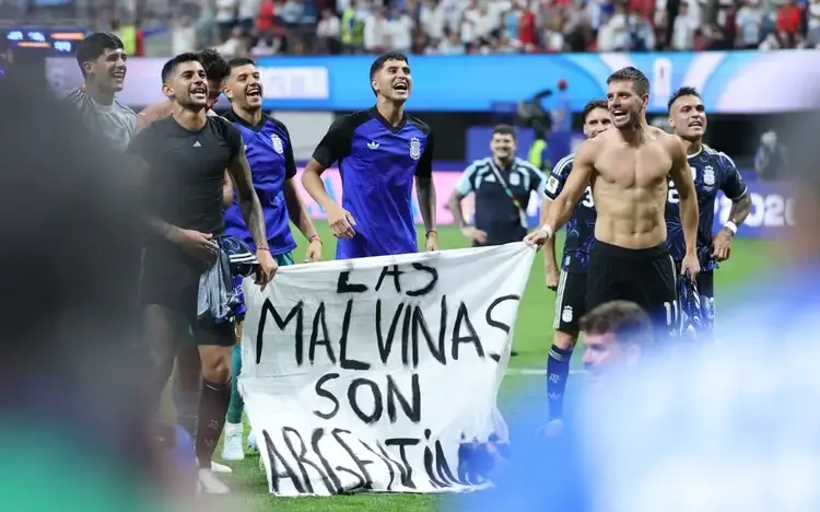 Copa do Mundo: Fifa aplica multas milionárias à Argentina e suspende atletas