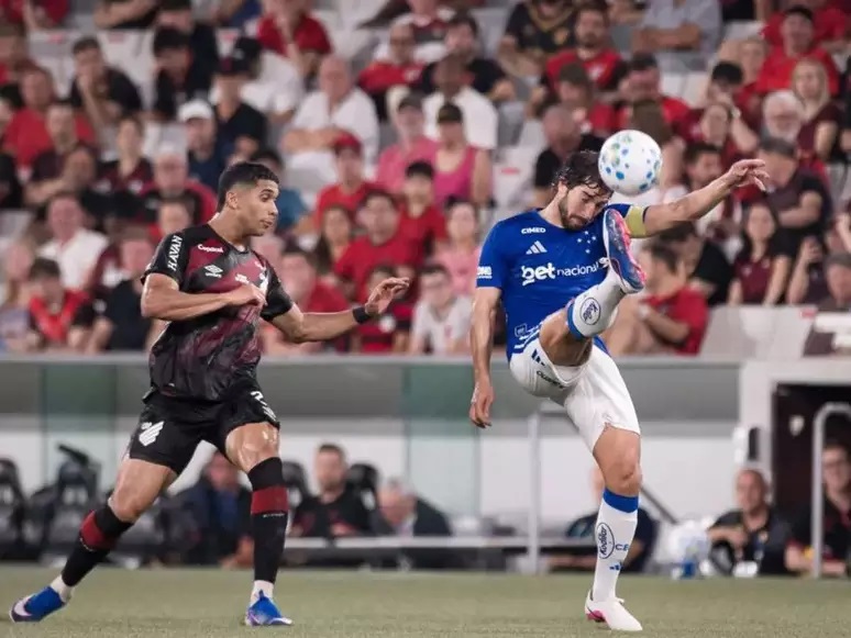 Cruzeiro x Athletico-PR: Onde assistir ao jogo da 26ª rodada do Brasileirão
