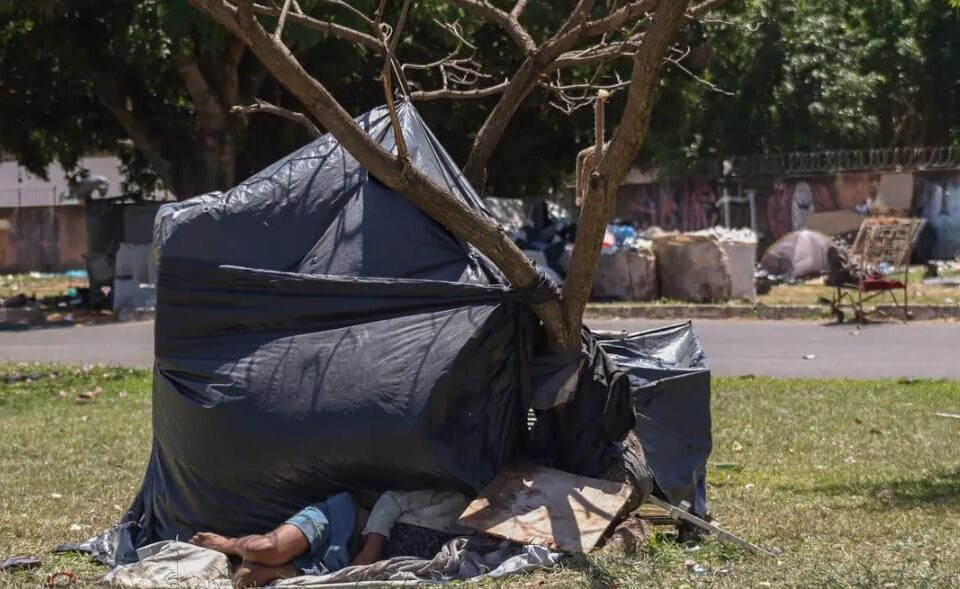 Dobra número de moradores de rua no governo Lula